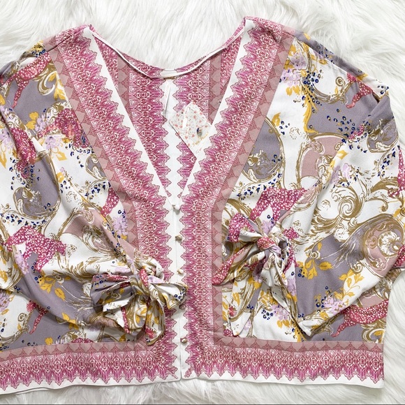 SOLD-NWT Free People Tie Sleeve Kimono Blouse - Picture 4 of 7